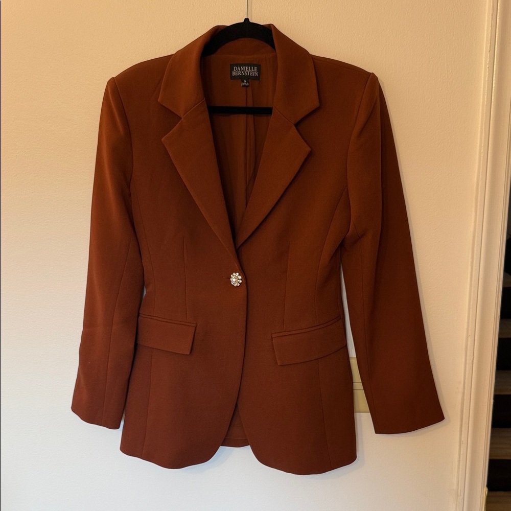 Danielle Bernstein Women's Rust Single-Button Blazer